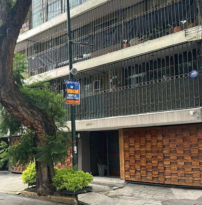 Departamento en Patricio Sanz 1805